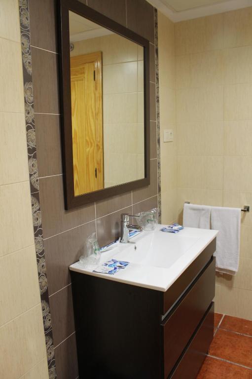 Hotel Valle Del Jerte Los Arenales Kamer foto